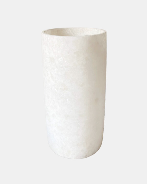 Alabast lysestage, alabaster cylinder i hvid natursten